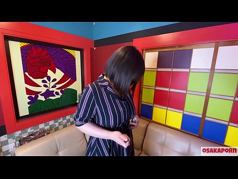 ❤️ جاپاني پياري وڏي سيني سان گڏ جنسي رانديڪن سان مشت زني ڪري ٿي ۽ هڪ orgasm آهي. هوءَ هڪ انٽرويو ۾ پنهنجي ڀوائتي تجربي بابت ڳالهائي ٿي. وڏيون چوڙيون ۽ وارن واري بلت زور سان روئي رهي آهي. اوساڪاپورن ️❌  ❤